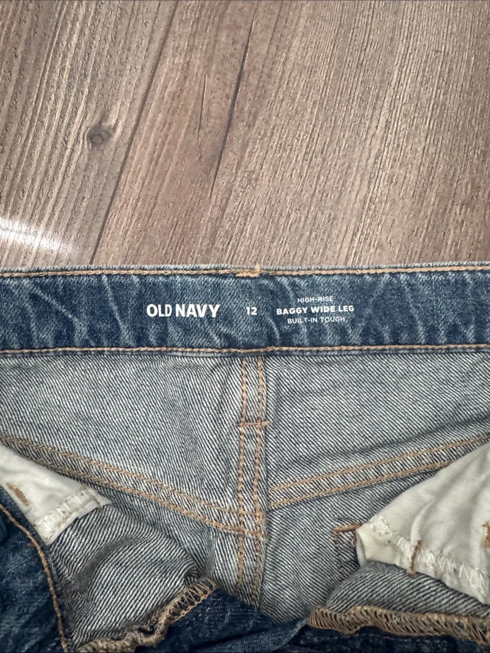 Old Navy High-Rise Baggy Wide Leg Jeans - Medium Blue